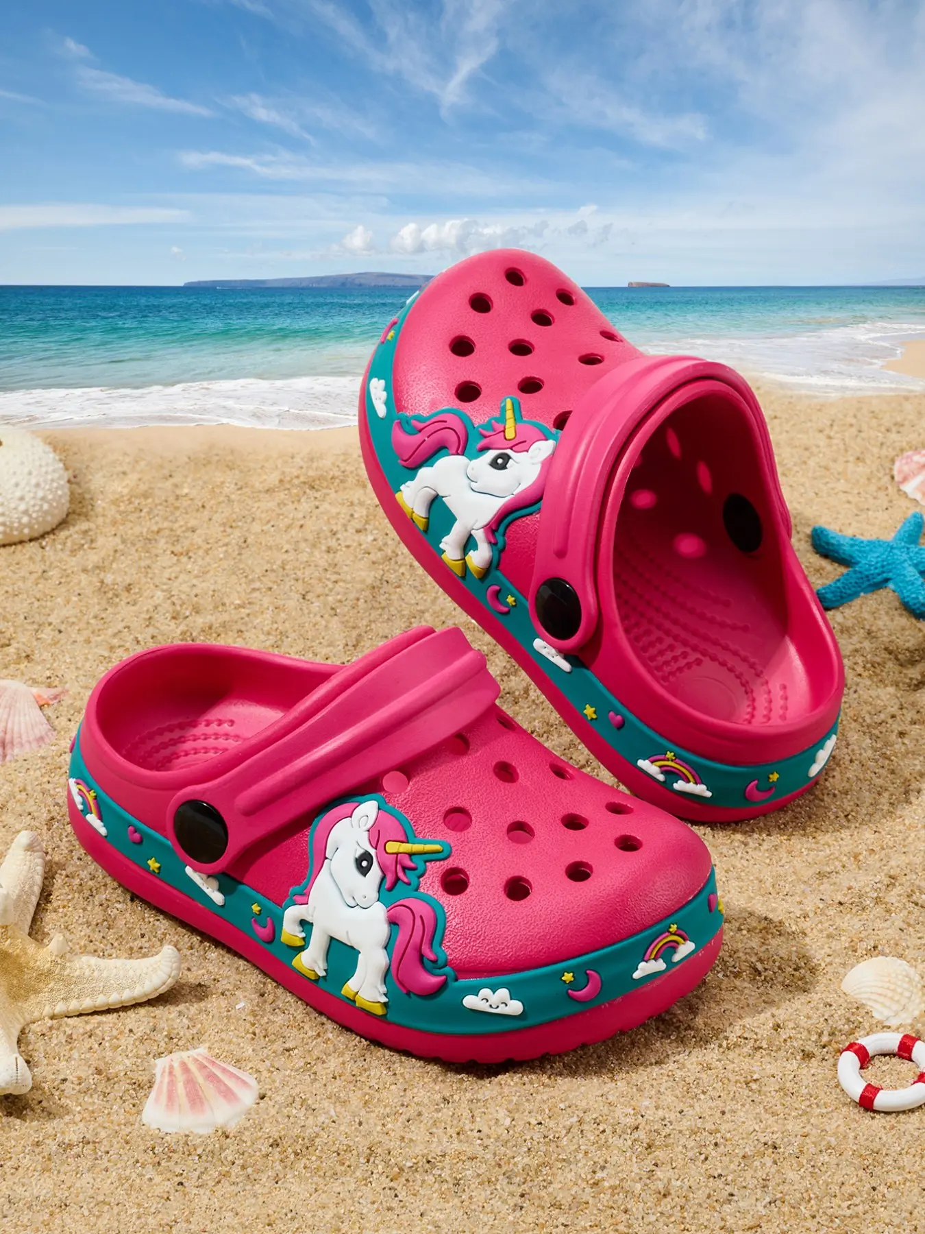 Spring Summer Boys' Comfortable Fashion Casual Lightweight Cute Horse Dinosaur Animal Print Indoor Outdoor Beach Wet Water Toe Protector Hole Shoes Eva Flip Flops Summer Style Sandals