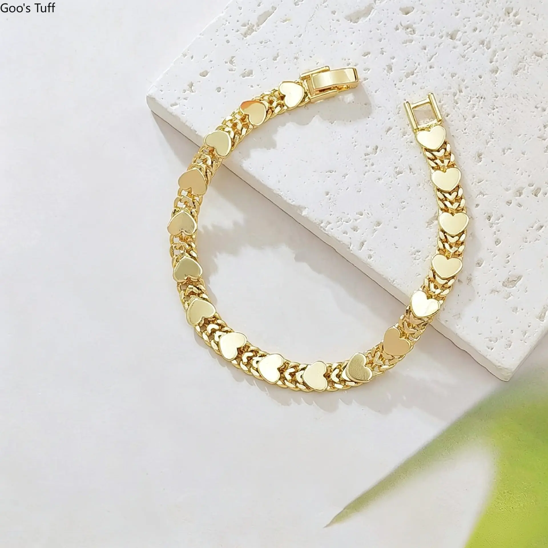 Polished Glossy 3D Heart Cuban Link Bracelet for Women Light‑Luxury Double‑Layer Heart‑Spliced Gold‑Toned Wrist Jewelry for Daily Wear Party Date Banquet Occasions