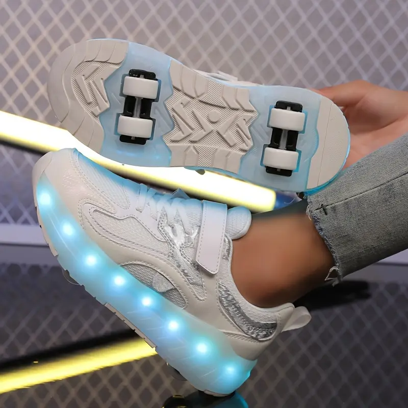 Kids' 4-Wheel Roller Skate Shoes, Trendy Breathable Sneakers with Rechargeable LED Lights for Outdoor Use, Casual Wear, Outdoor Fun, Youth Kids