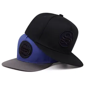 Minimalist Emblem Snapback Hat - Two-Tone & Solid Color Streetwear Flat Bill Cap