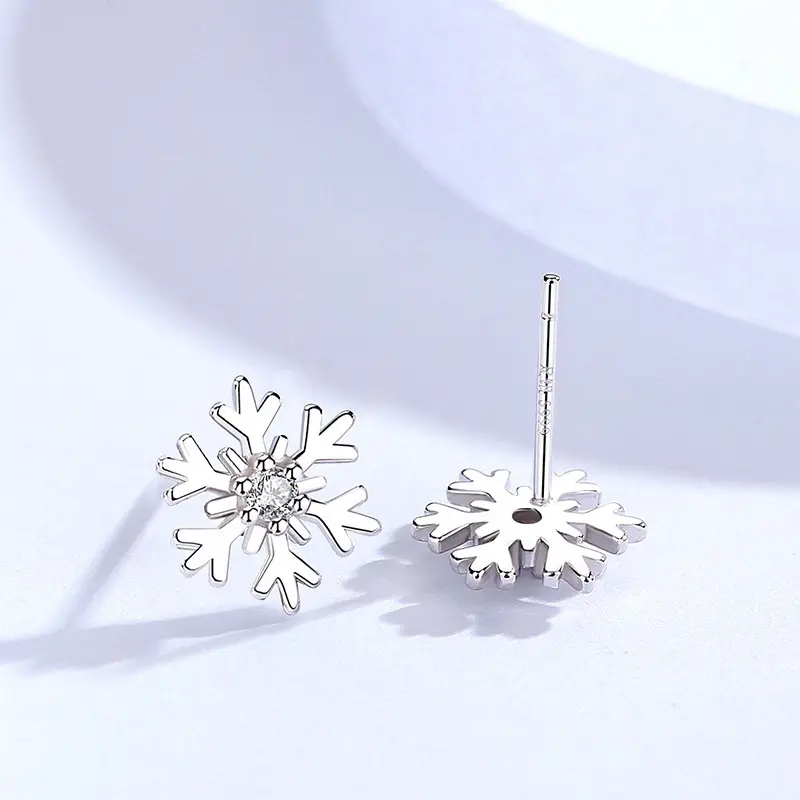 S999 Pure Silver Snowflake Inlaid Zircon Earrings, A Fashionable and Versatile Women's Earring, Suitable for Daily, Dating and Other Occasions, Christmas Gifts, Birthday Gifts