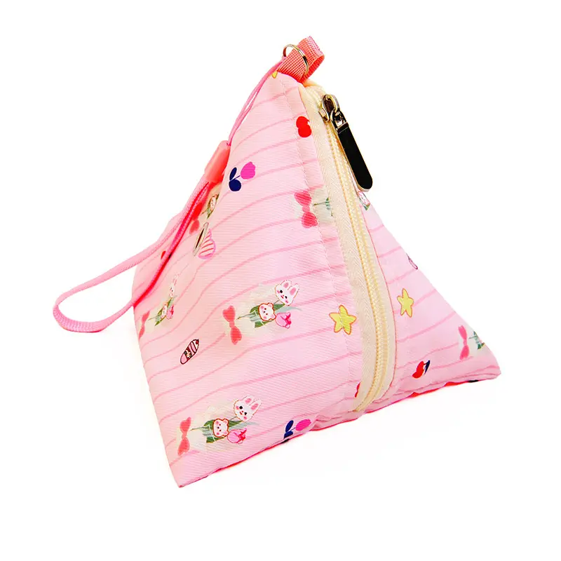 Sugar glider and hamster carrying bag, handbag, carrying pouch, triangle travel bag, breathable and warm nest