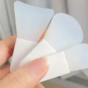 3PCS White Mini Silicone Face Mask Brush Set – Facial Beauty Applicator & Spatula. Perfect for Daily Skincare, Makeup & Travel. Great for Beauty Lovers.