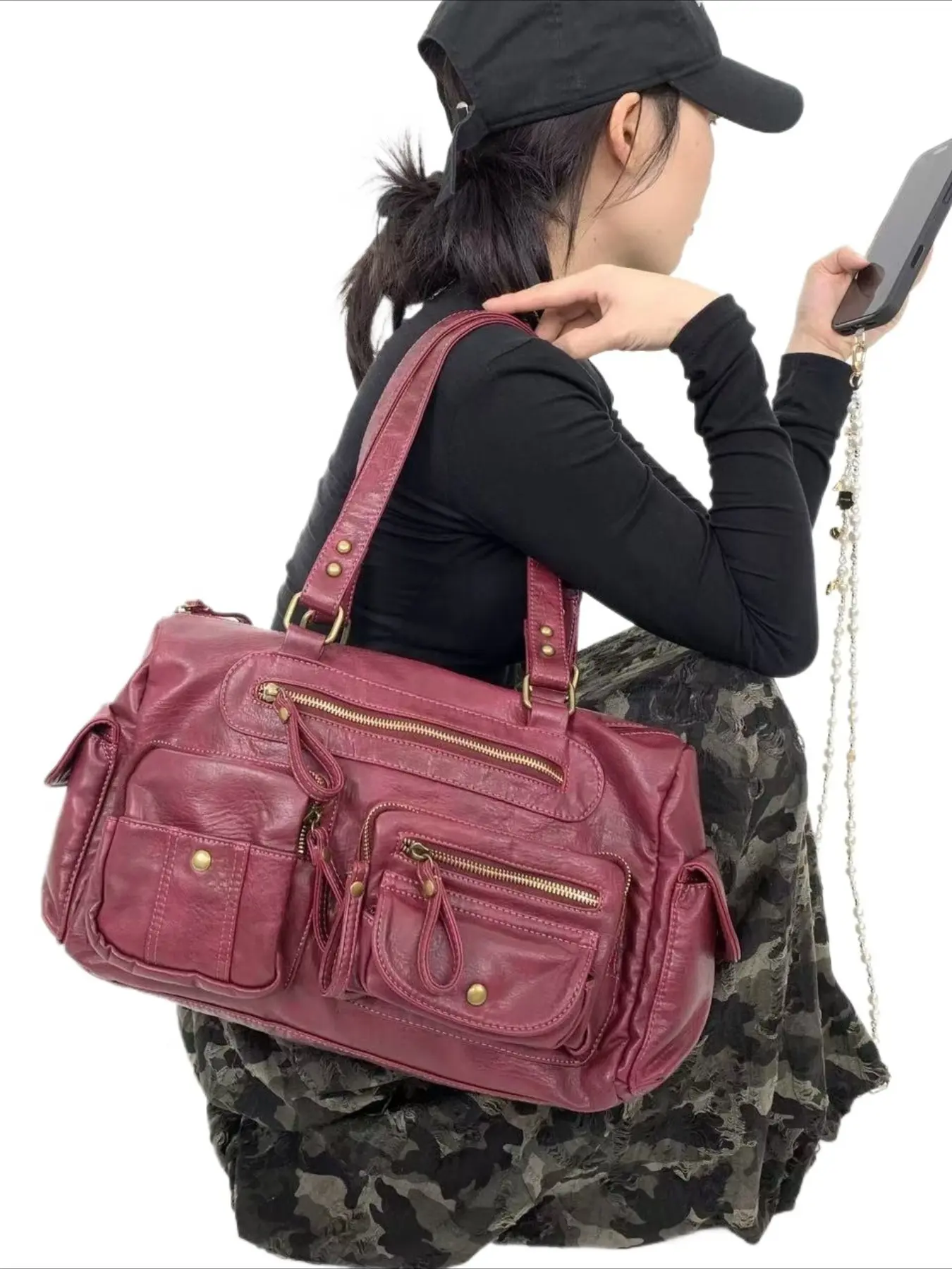 Ladies' retro vegan leather motorcycle tote bag with washed spicy girl wasteland style multi pocket soft leather shoulder bag, detachable shoulder strap diagonal cross bag, suitable for daily commuting, gatherings, dates and work