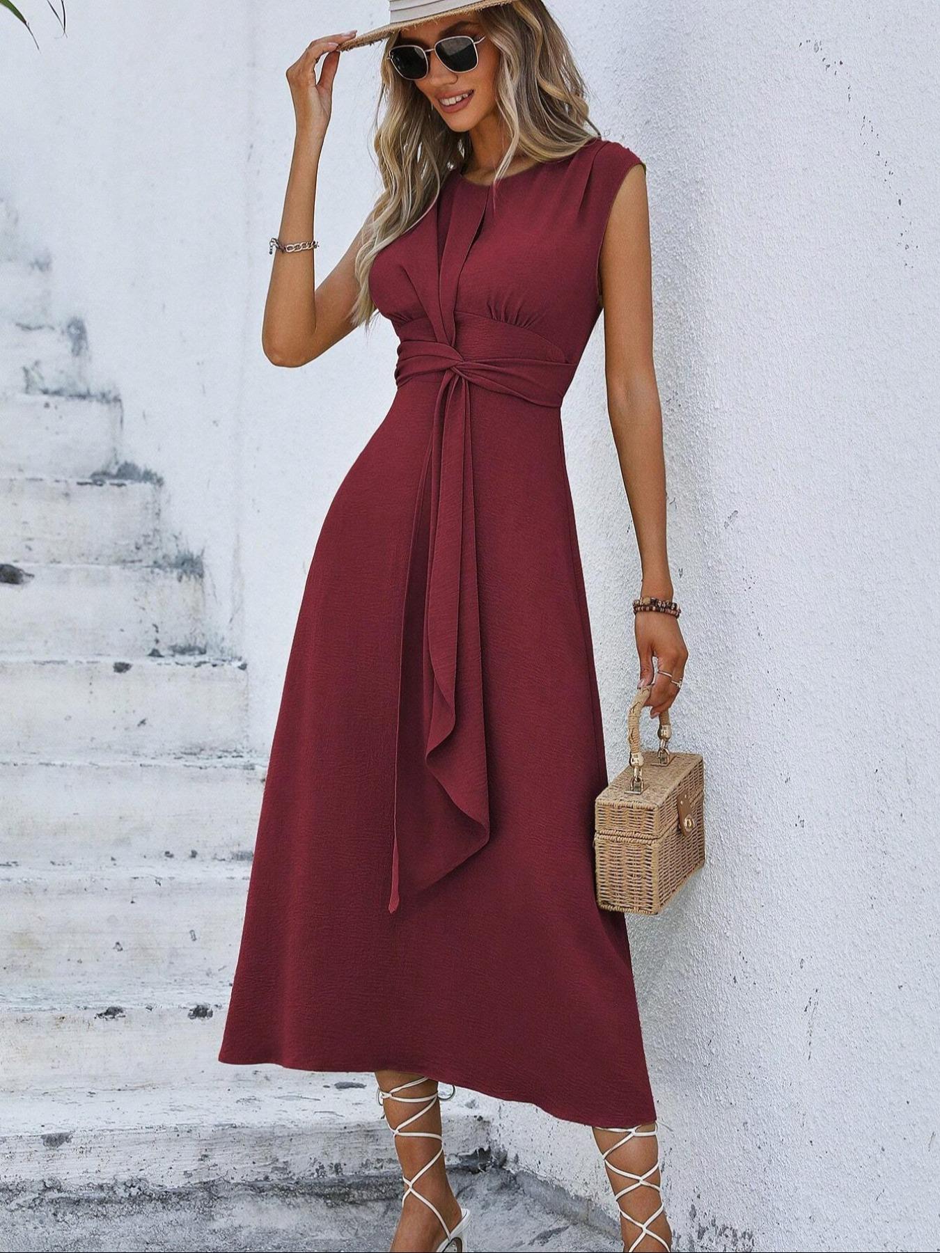 Women's Sleeveless Round Neck Plain Waist-Cinched A-Line Dress with Slimming Front Design, Perfect for Daily Commute