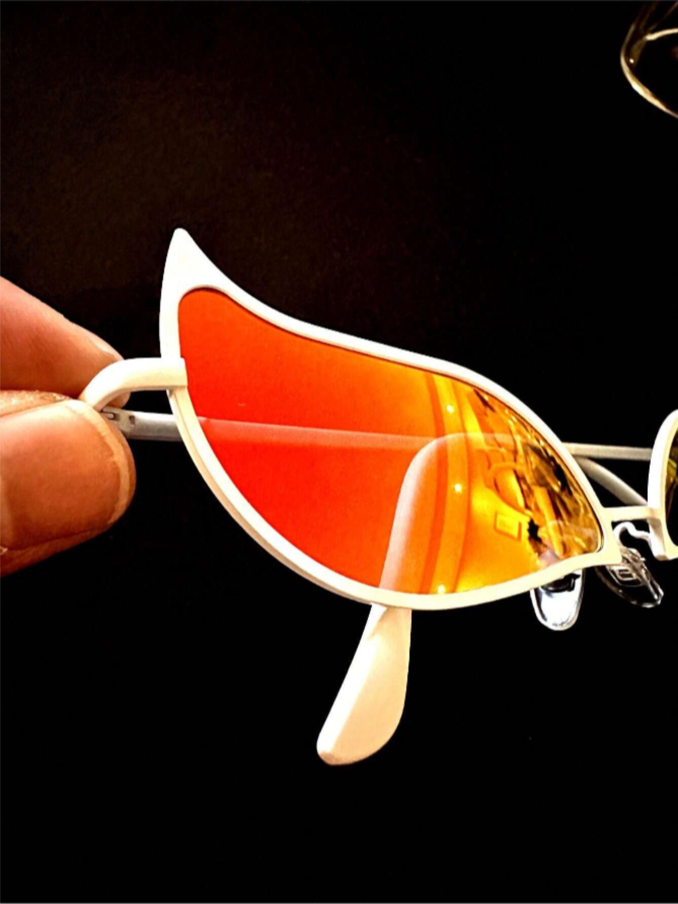 Donquixote Doflamingo Cat Eye Cosplay Sunglasses, 1 Pair Novelty Sunglasses for Men & Women, Funny Vintage Sun Glasses Male Female Eyewear for Daily Use, Trendy Shades, Summer Sunglasses, Stylish Glasses, Funky Sunglasses, Trendy Styling Sunglasses