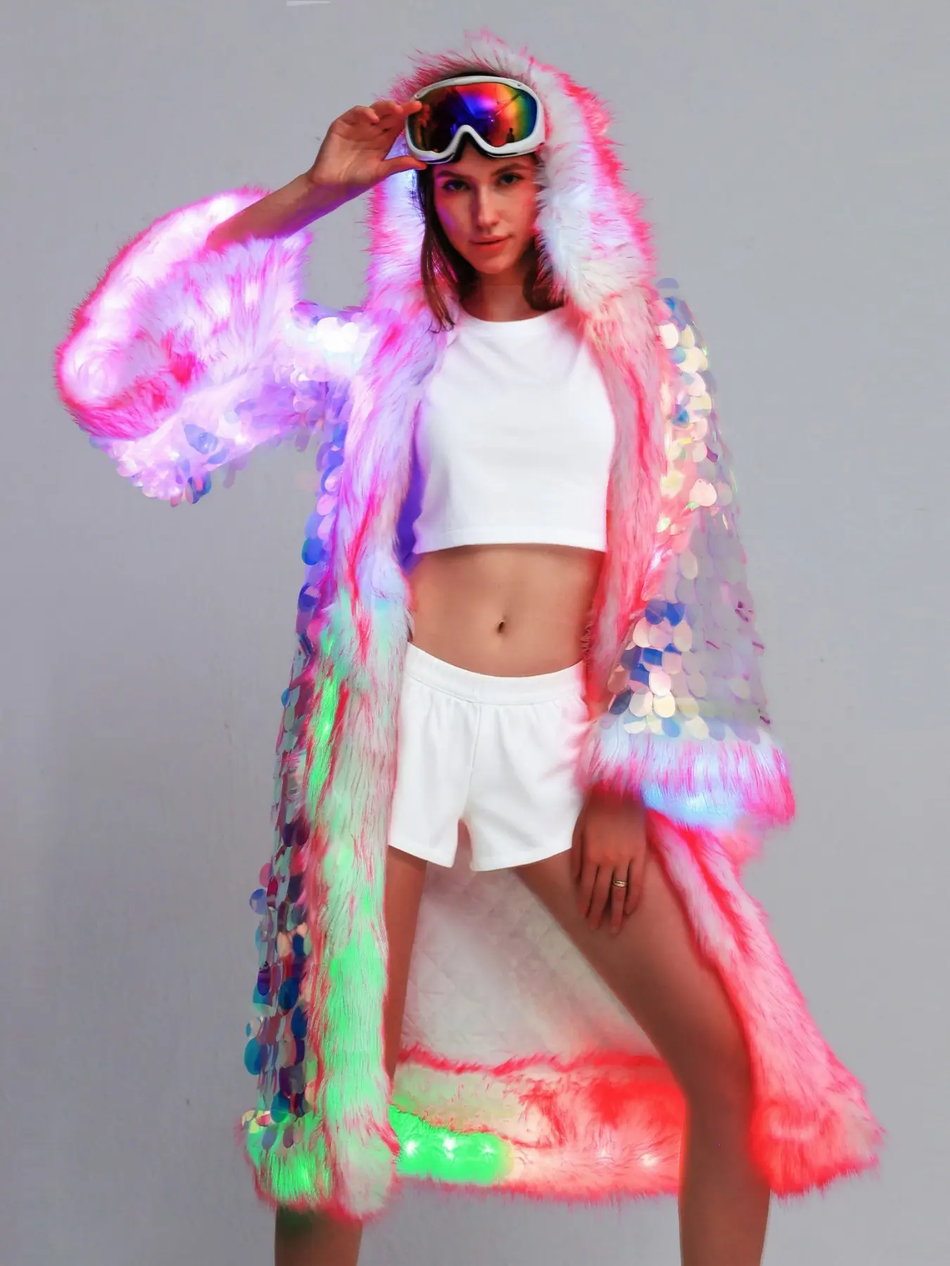 Women's Fish‑Scale Design Slim‑Fit Faux Fur Coat with Built‑in LED‑Light (Battery Not Included), Fall‑Winter Outerwear for Party & Cosplay Costumes