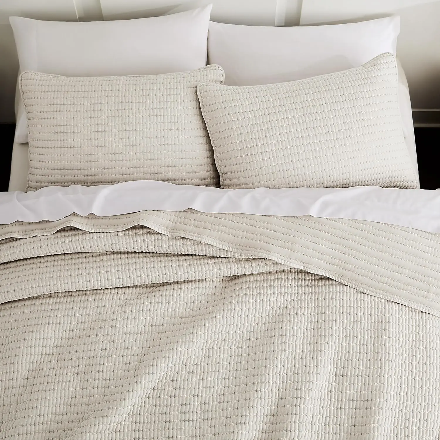 Beige Pick Stitch King Size Quilt Set, Striped Lightweight Soft Summer Spring Bedspread, Bamboo Linen Like Textured Coverlet, Chambray Farmhouse Country Rustic Bedding, Netural Thin Comforter