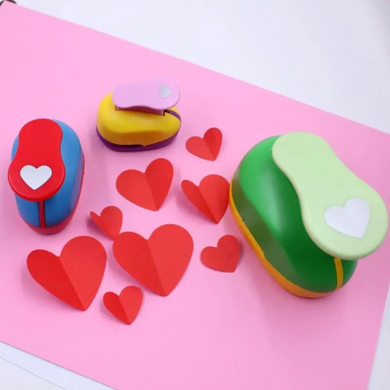 Heart Hole Punch DIY Embossing Device, Embossing Machine, Manual Paper Tool, Creative Craft Kit for Kids, Fun & Educational Activity