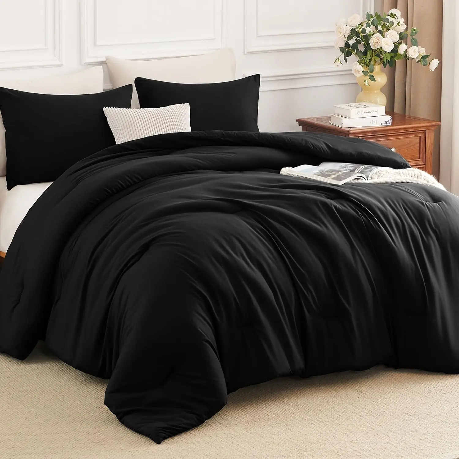 Queen Comforter Set 3 Piece, 270GSM Down Alternative Fill, Oeko-TEX Certified, Quilted with 8 Corner Ties, All Season Bedroom Decor Bedding, 1 Comforter (90"x90") with 2 Pillowcases, Black