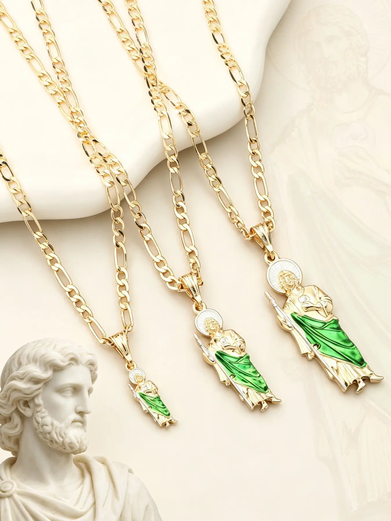 1 Piece Classic Saint Judas Necklace, Chain Necklace, Different Sizes of Green San Judas Tadeo Saint Benedict Pendant Necklaces, Unisex, Suitable for Holiday Parties, Gift Giving, San Judas Pendente Amulet Oração Colar