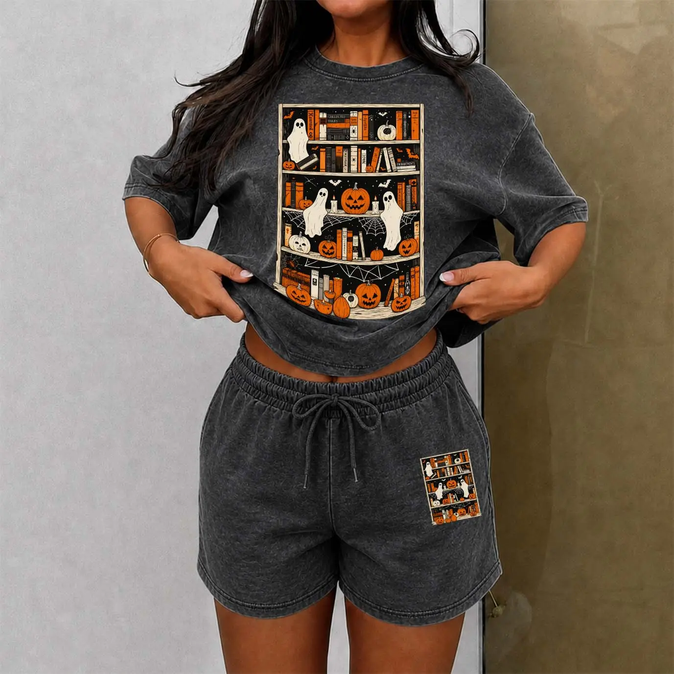 Women's Washed Cotton Shorts Two-Piece Set: A Uniquely Styled Halloween Ghost-Themed Party Outfit. Featuring Ghost Bookcase Patterns, And Pumpkin Designs. Also Suitable As Casual Summer Loungewear.