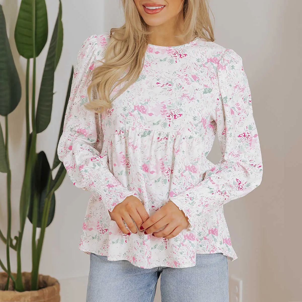 Women's Elegant Pink Floral Print Shirred Long Balloon Sleeve Keyhole Back Babydoll Blouse Top, Long Sleeve