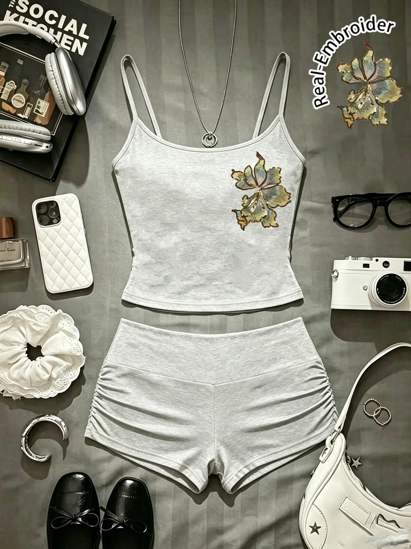 Y2K Sexy Crop Top + High-Waist Yoga Shorts Set, Casual Sporty Set, Adjustable Straps, Sequin Floral Design, Home Wear, Sports, Swimwear, Gym, Athleisure Sportswear Set, Activewear Workout Set
