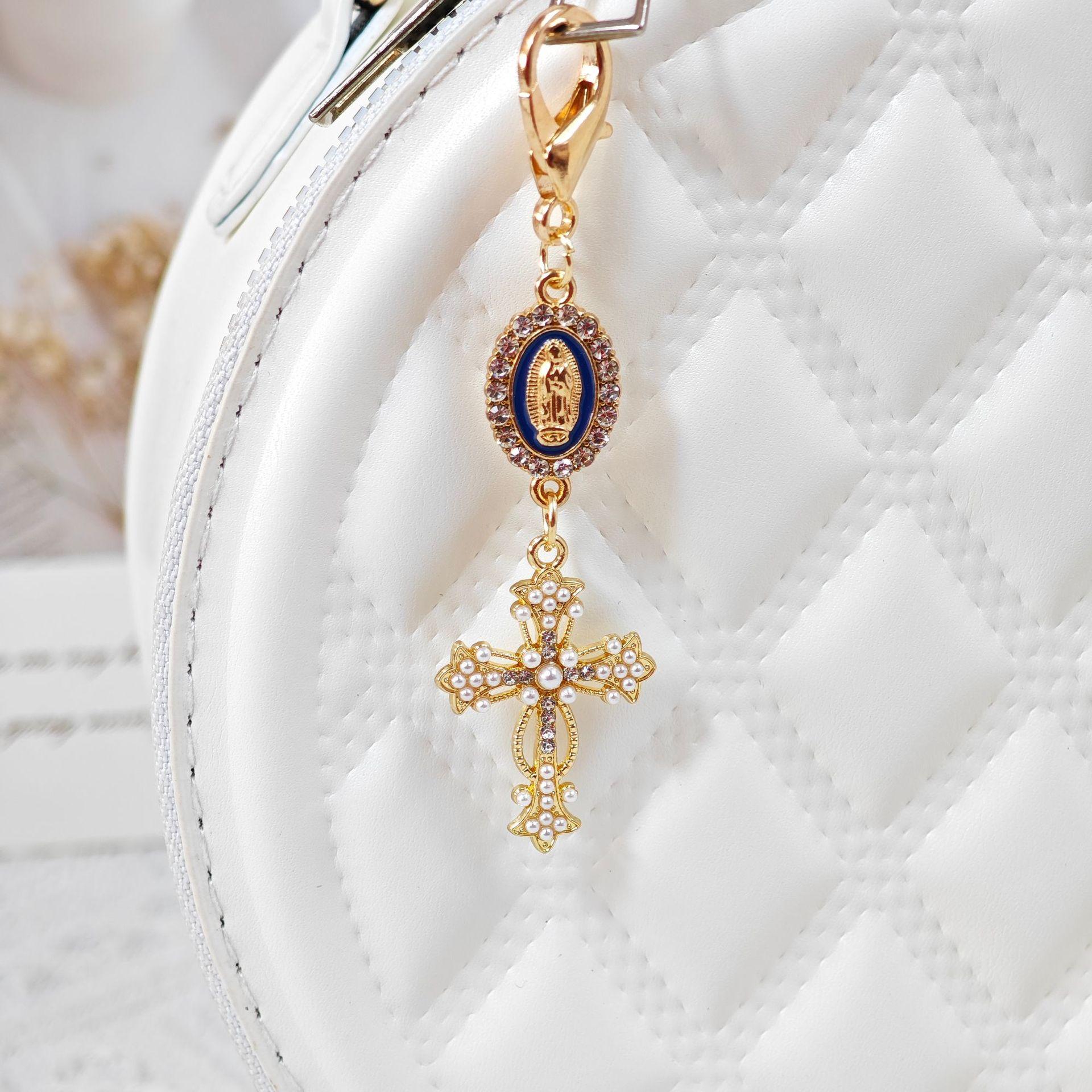 Alloy Cross Pendant with Rhinestones Fashion Accessory DIY Keychain Lobster Clasp Bag Charm