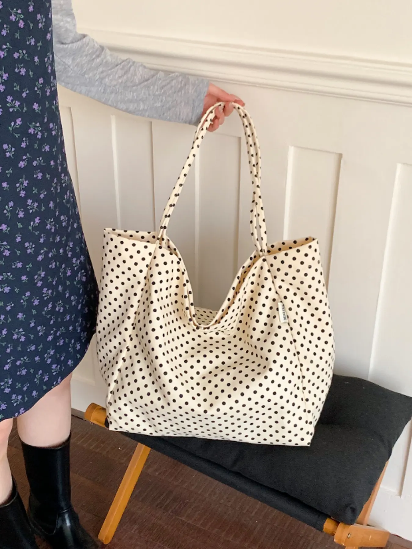 Fashion minimalist commuting polka dot large capacity slouchy shoulder bag, casual shopping women's bag for daily outings lightweight tote bag
