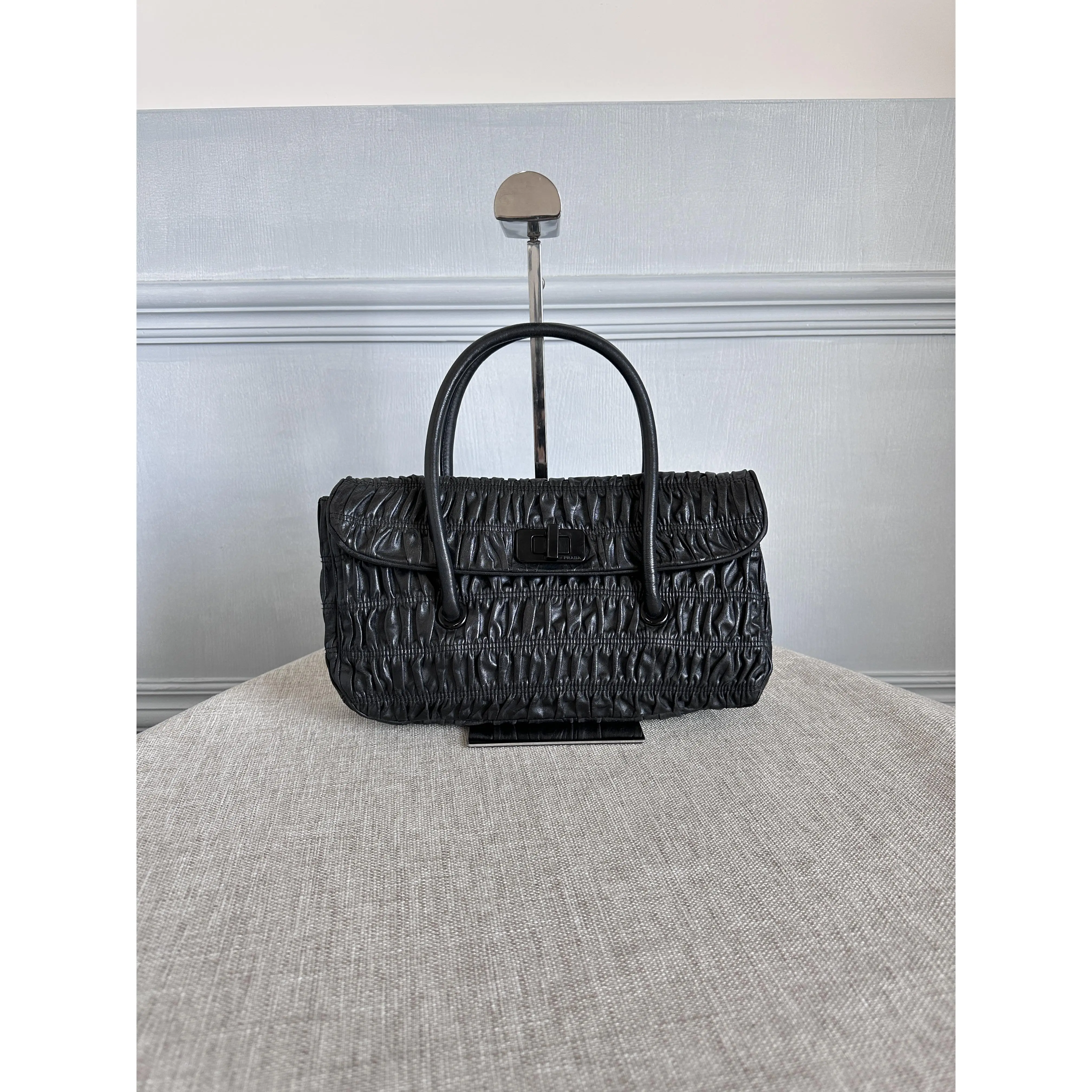 Pre-owned PRADA Black Gathered Leather Handheld Clutch Bag