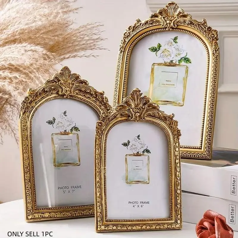 Elegant Vintage Resin Photo Frame, Perfect Ornament for Weddings & Anniversaries, Festive Seasonal Decorative Accent