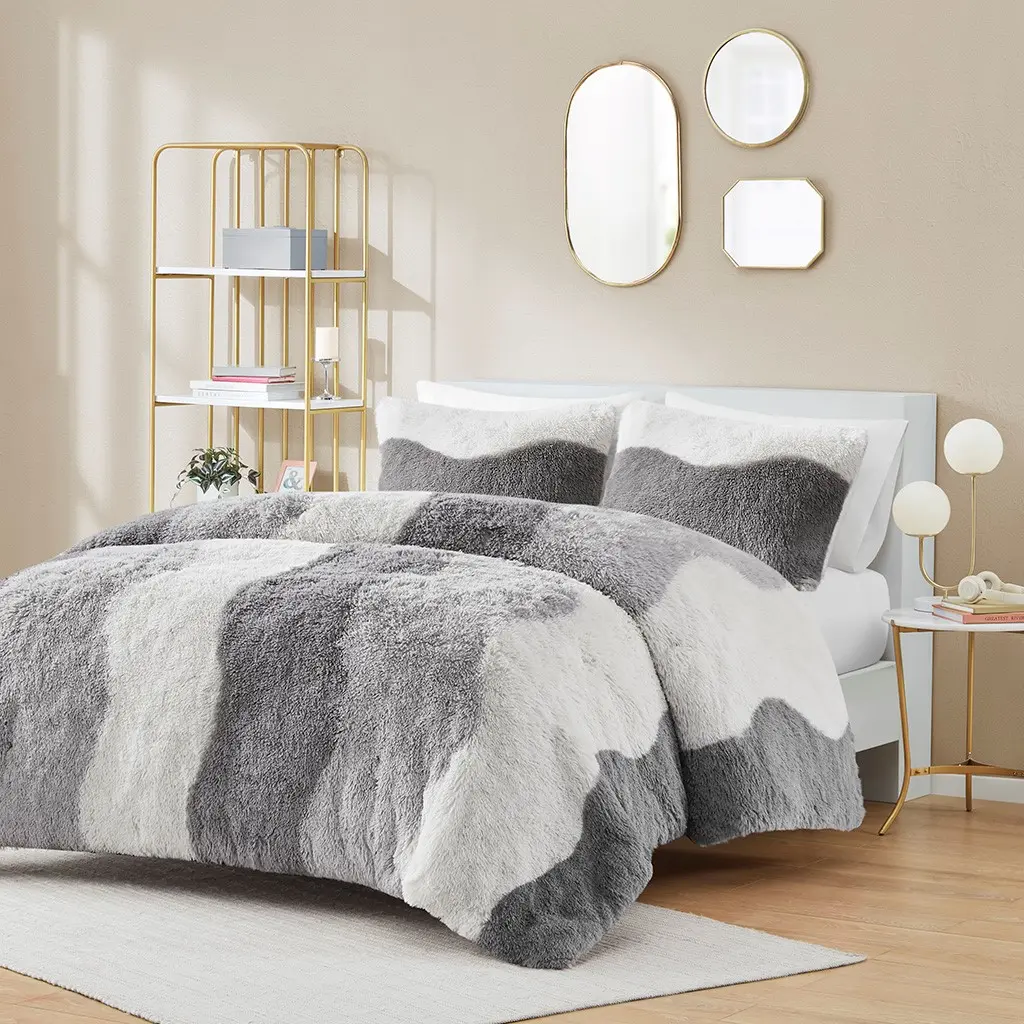 Nokaa Twin/Twin XL Ombre Shaggy soft plush Comforter Set – Plush Reversible Bedding with Hypoallergenic Polyester Fill, Machine Washable, 1 Comforter + 2 Pillow Shams, Multicolor