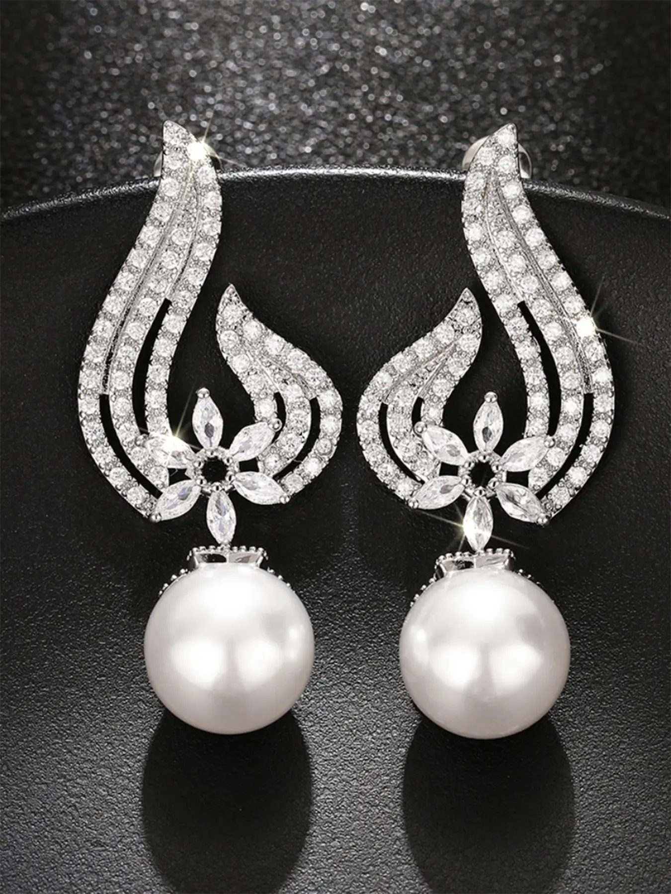 1 Pair Pretty Cubic Zirconia & Faux Pearl Drop Earrings For Women For Wedding Engagement Anniversary Party Jewelry Valentine's Day Gift