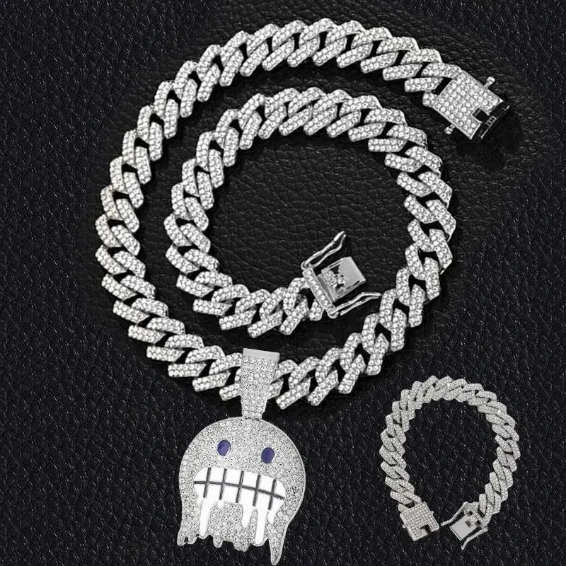 The expression pendant hip-hop Cuban chain is very fashionable and versatile and can be matched with any clothes Necklace Set Punk Style Cubanchain Rhinestone Decorated Jewelry Urban Decoration