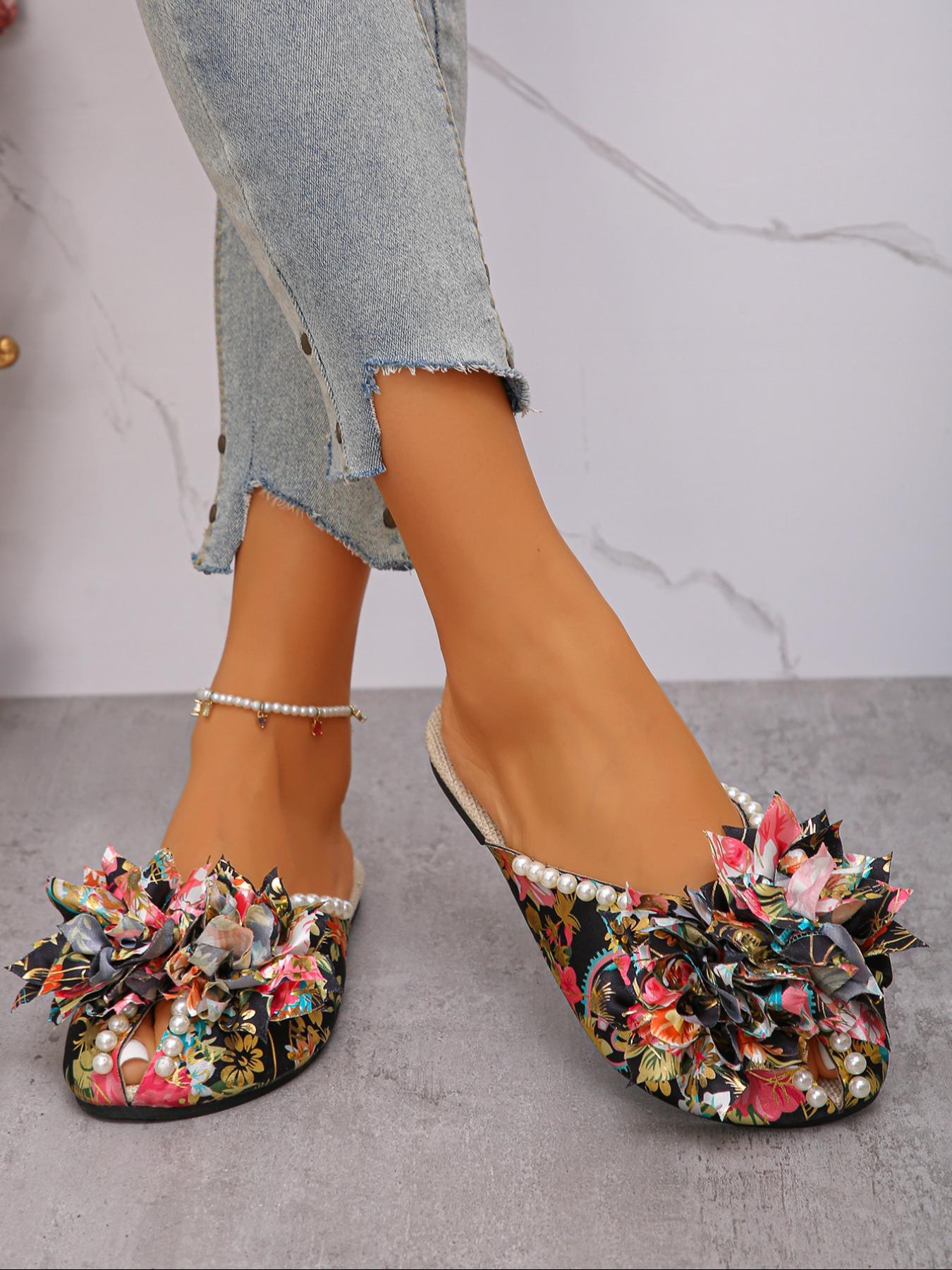 Elegant Women's Sandals with Cute Flower Decorations, Pearl Accents, Random Floral Prints, Round Toe Slip-Ons for Beach Vacation Office School
