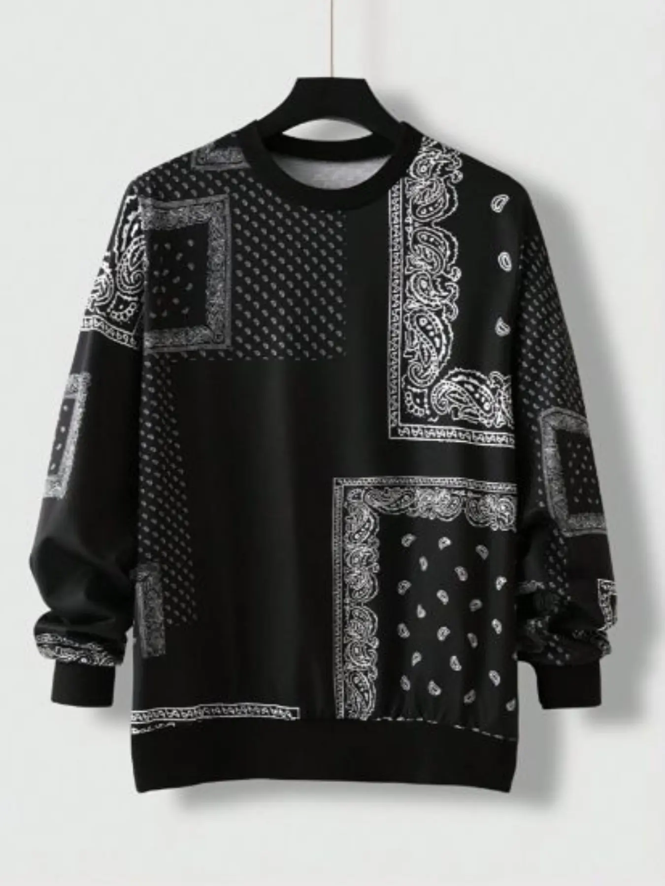 Men's Paisley Print Round Neck Sweatshirt, Casual Fitted Long Sleeve Top, Spring & Fall Fashion, All over Print Design