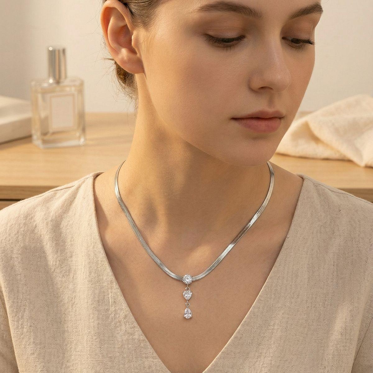 Herringbone Chain Necklace for Women Adjustable Pendant Rhinestone Jewelry Elegant Accessories for Mother's Day Gifts and Anniversary