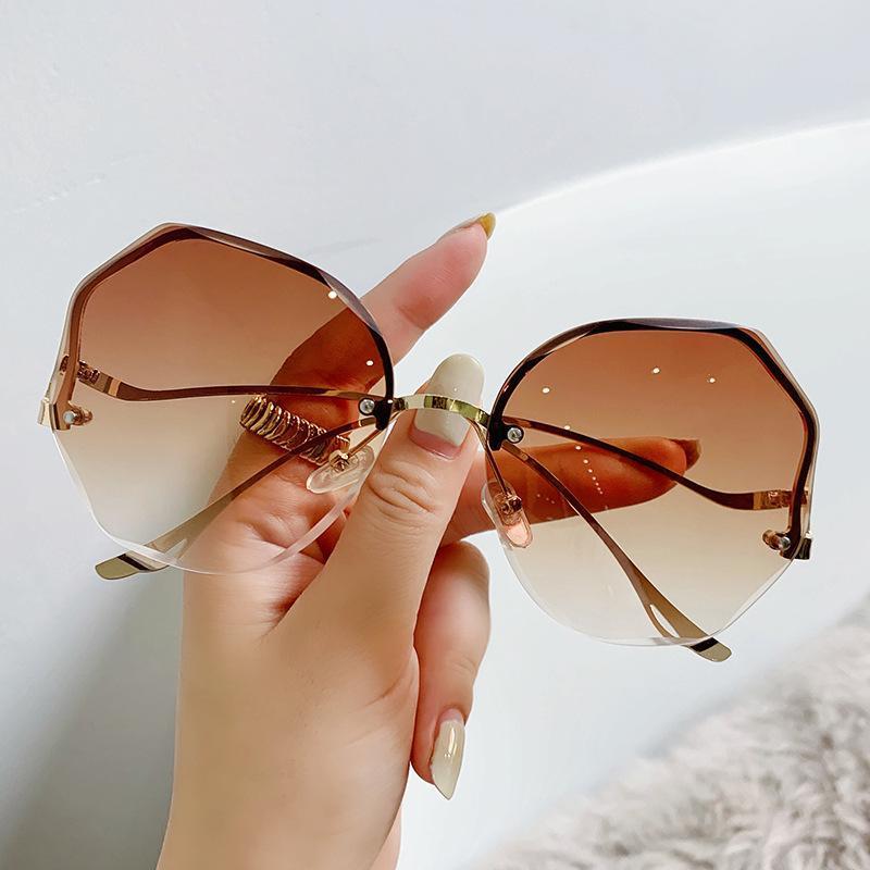 3-Pack Women's Metal Sunglasses Oversized Square Vintage Chic UV400 Protection Stylish Design for Commute Dates & Outings SpringStatements