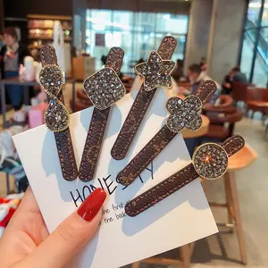 Large Rhinestone Duckbill Hair Clip, Popular Four-Leaf Clover Hair Barrette, Minimal Retro French Back Head Hair Accessories for Women