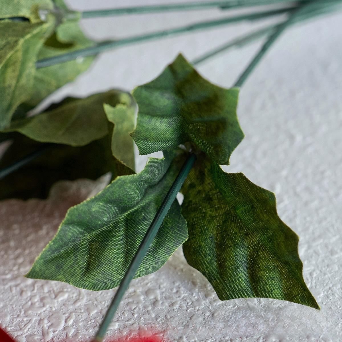 Poinsettia artificial flower bouquet, a popular spring cross-border product for home and outdoor garden decoration, holiday decoration artificial flower bouquet