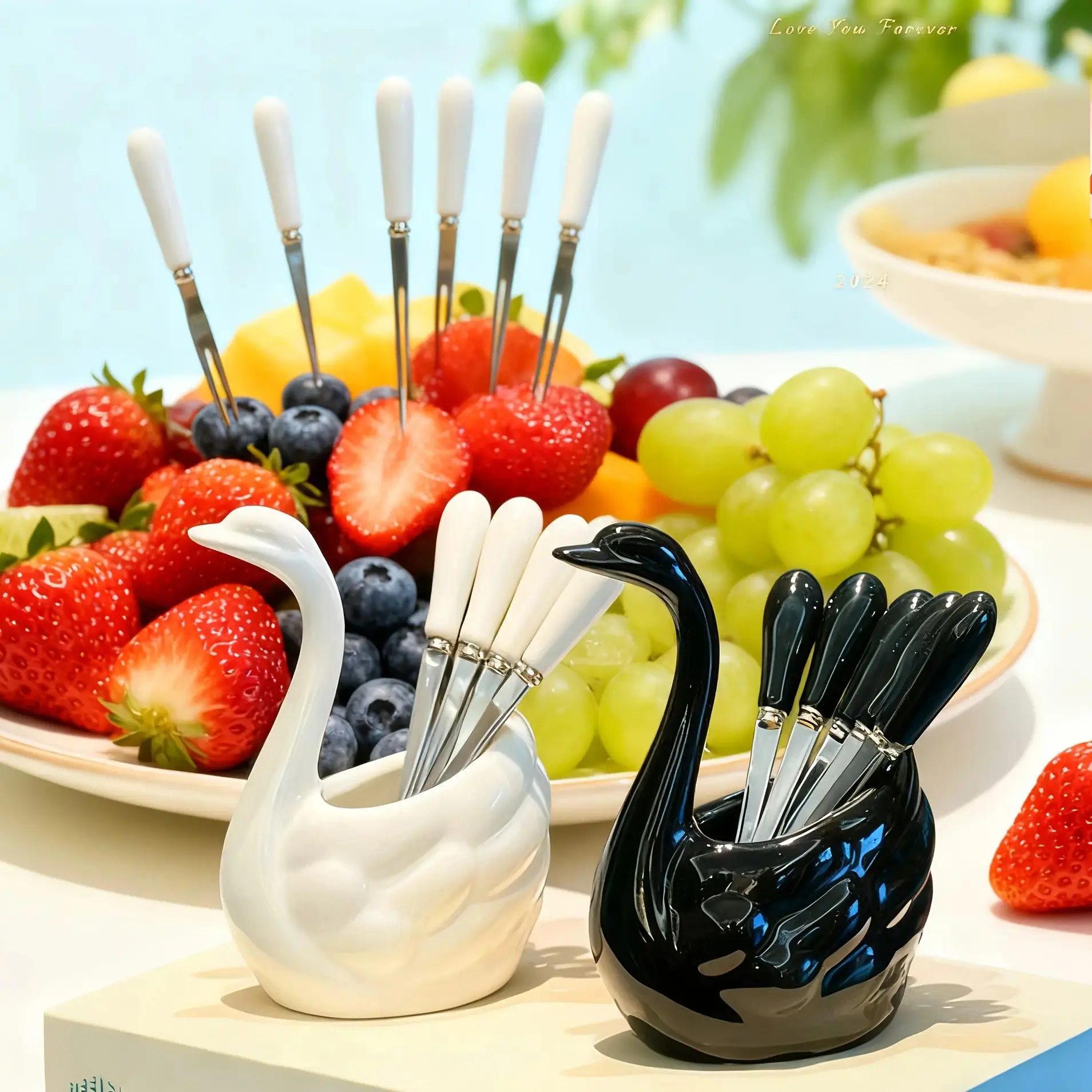 Creative Swan-Shaped Stainless Steel Fruit Forks 6-Piece Set, Special Cute Tableware for Desserts & Fruits, Simple Storage Kitchen Gadget