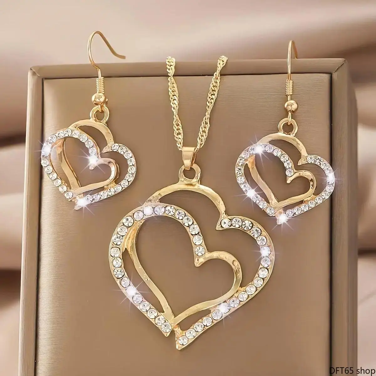 Unisex Alloy Interlocking Heart Birthstone Articulated Necklace Set - Matching Couple Design, Polished Anti-Tarnish Surface, Synthetic Heart Shape, Ideal For Valentine’s Day, Daily Wear DIY Bag Accessory