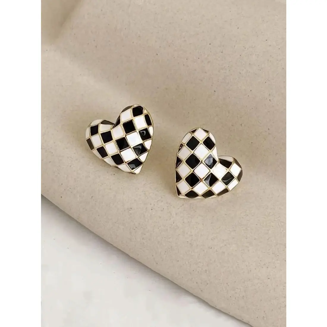 Checkerboard Heart Stud Earrings for Women, Trendy Stainless Steel & Enamel Jewelry, Elegant Birthday Gift, Female, Geometric, Checkerboard Heart Design, Fashion, Daily, Easy To Wear