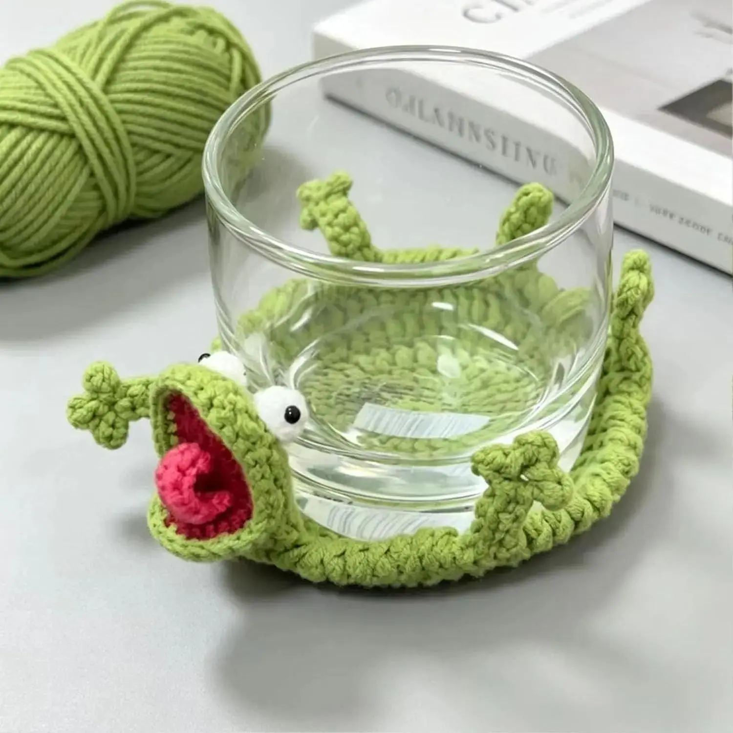 Lizard Crochet Coasters & Handmade Crochet Squirrel – Cute 3D Animal Drink Coasters, Unique Home Decor, Adorable Desk Accessory for Office,SohoChic Tableware