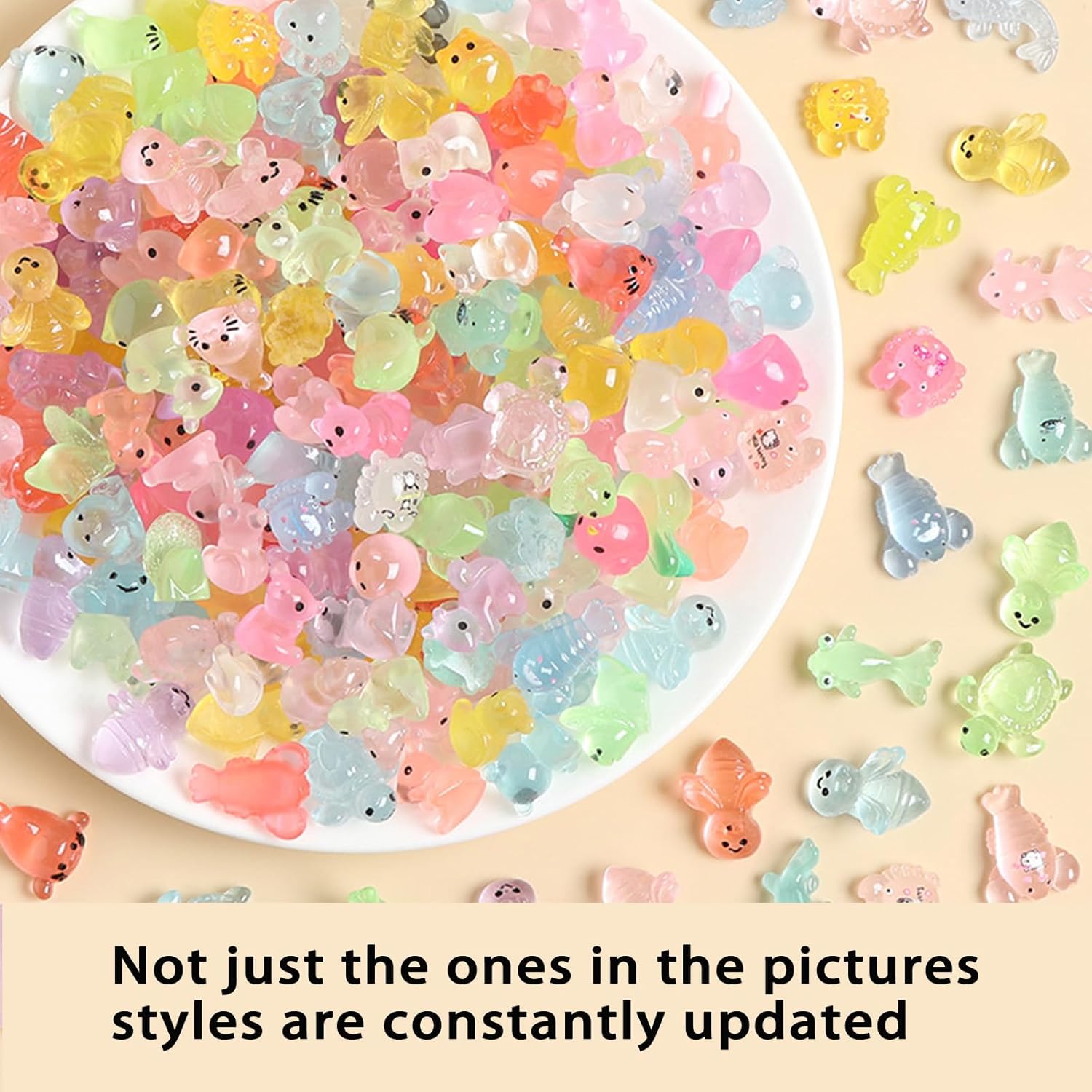 50PCS Mini Resin Animals Variety Pack, Random Assorted Tiny Resin Animal Figurines Glow in the Dark for Fairy Garden Accessories, Aquarium and Micro Landscape Decoration