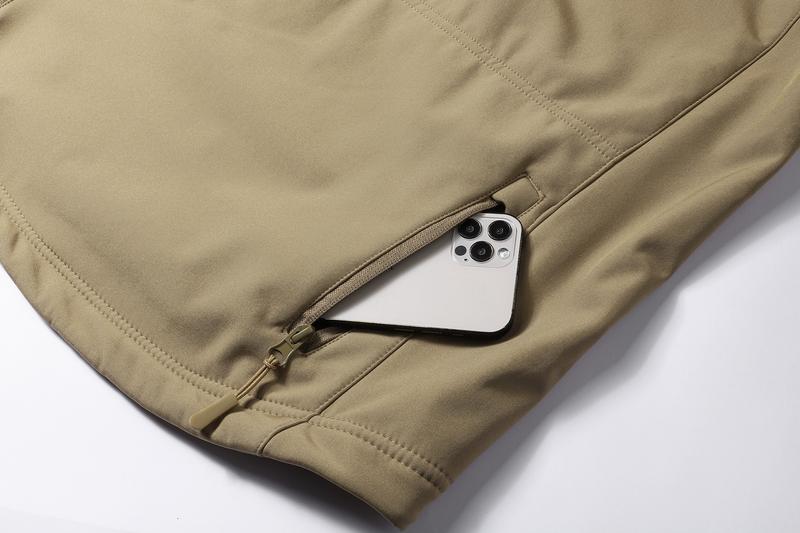 A men's hooded jacket with an outdoor and functional style features multiple zipper pockets distributed on the chest, arms, etc., making it convenient to store various small items and highly practical. Hood with drawstring closure