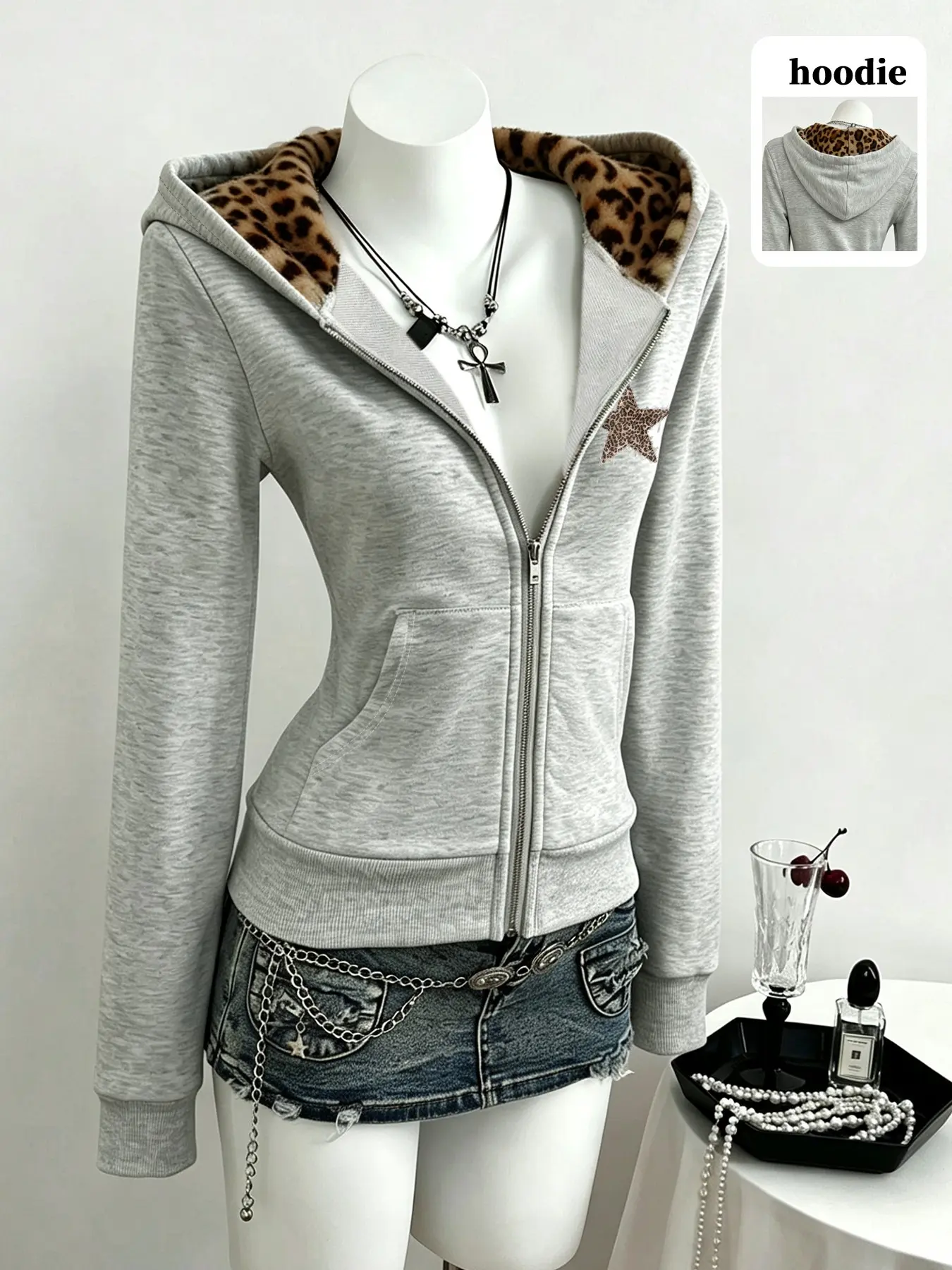 Trendy Light Leopard Print Zipper Hoodie, Casual Long Sleeve Top, Slim-Fit Unlined Graphic Sweatshirt, Perfect for Daily Wear