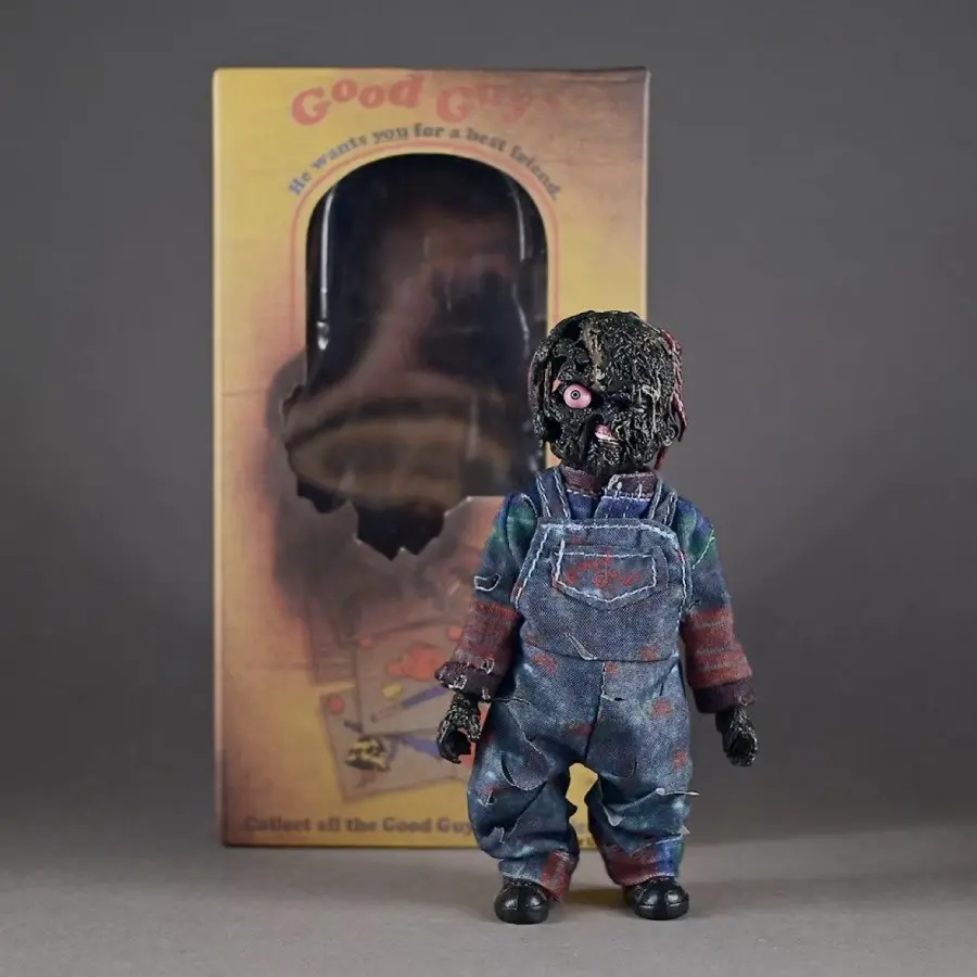 Chucky Doll Action Figure, Movable Cloth Burnt Version, Desktop PC Decoration, Party Gift, Halloween Gift, Christmas Gift, Desktop Decor Figures