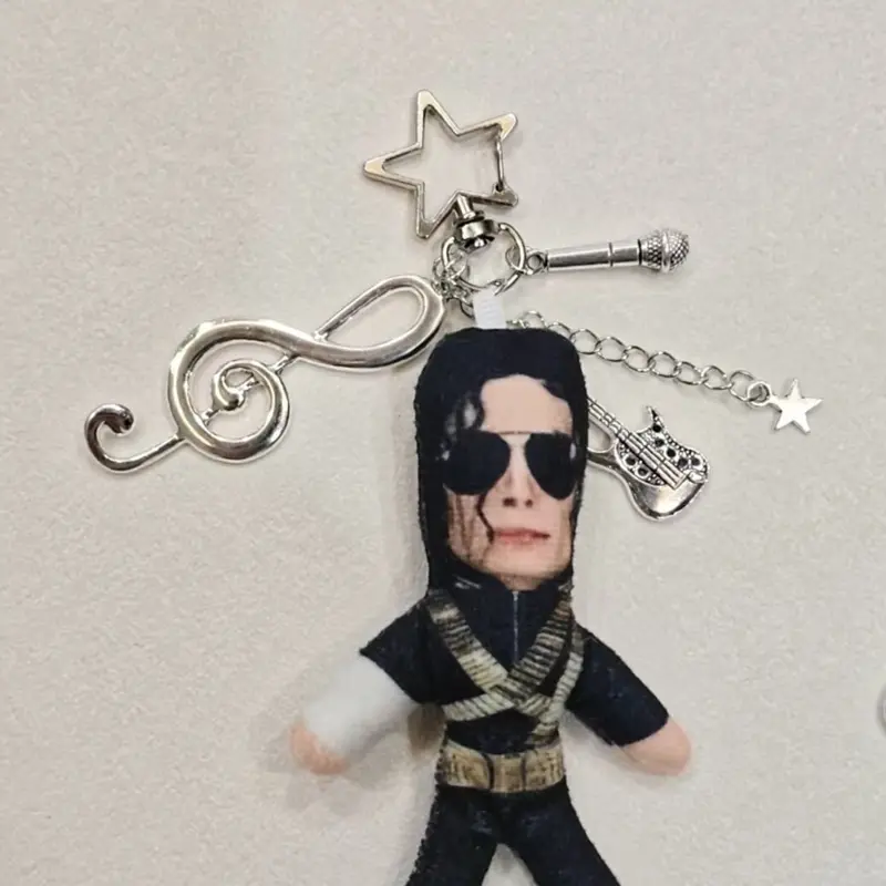 Music Theme Handmade Doll Keychain, Keychain Accessories, Creative Bag Charm Gift for Music Lovers, Unique Accessory for Fans, Perfect Present Idea