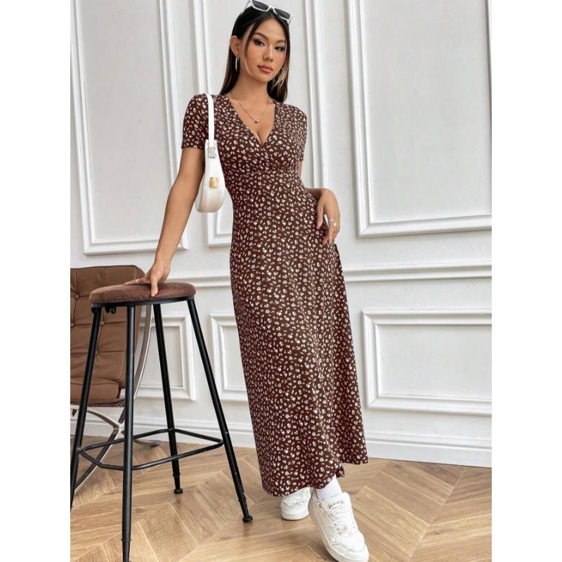 SHEIN MOOSTA Women's Fashionable Ditsy Floral V-Neck Short Sleeve Summer Dress Maxi Women Outfit