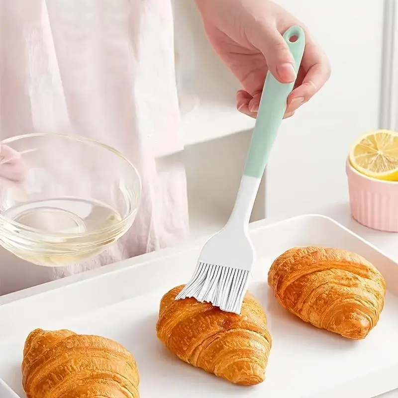Jinshengyuan Silicone Pastry Brush Heat-Resistant Non-Stick Suitable for BBQ & Baking Tool with Ergonomic Handle, Suitable for Cooking Oil, Butter, Sauces, Brush for Grilling, Cake Decorating, Brushing,