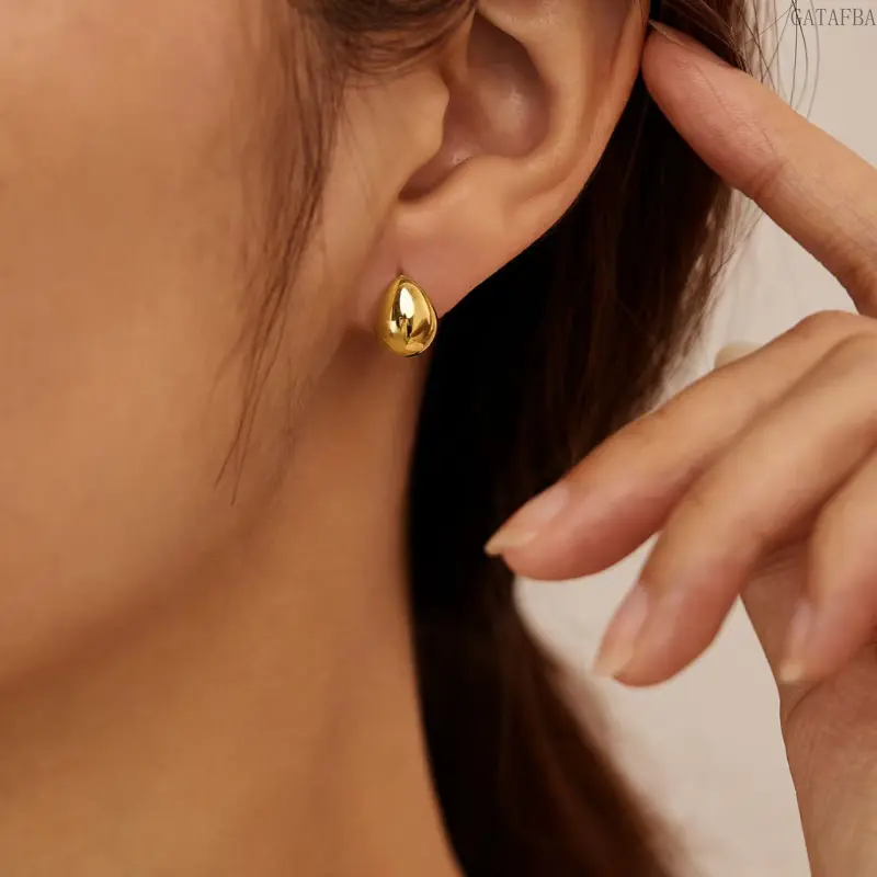 Minimalist Titanium Steel Stud Earrings Unique Versatile Stainless Steel Ear Jewelry For Women