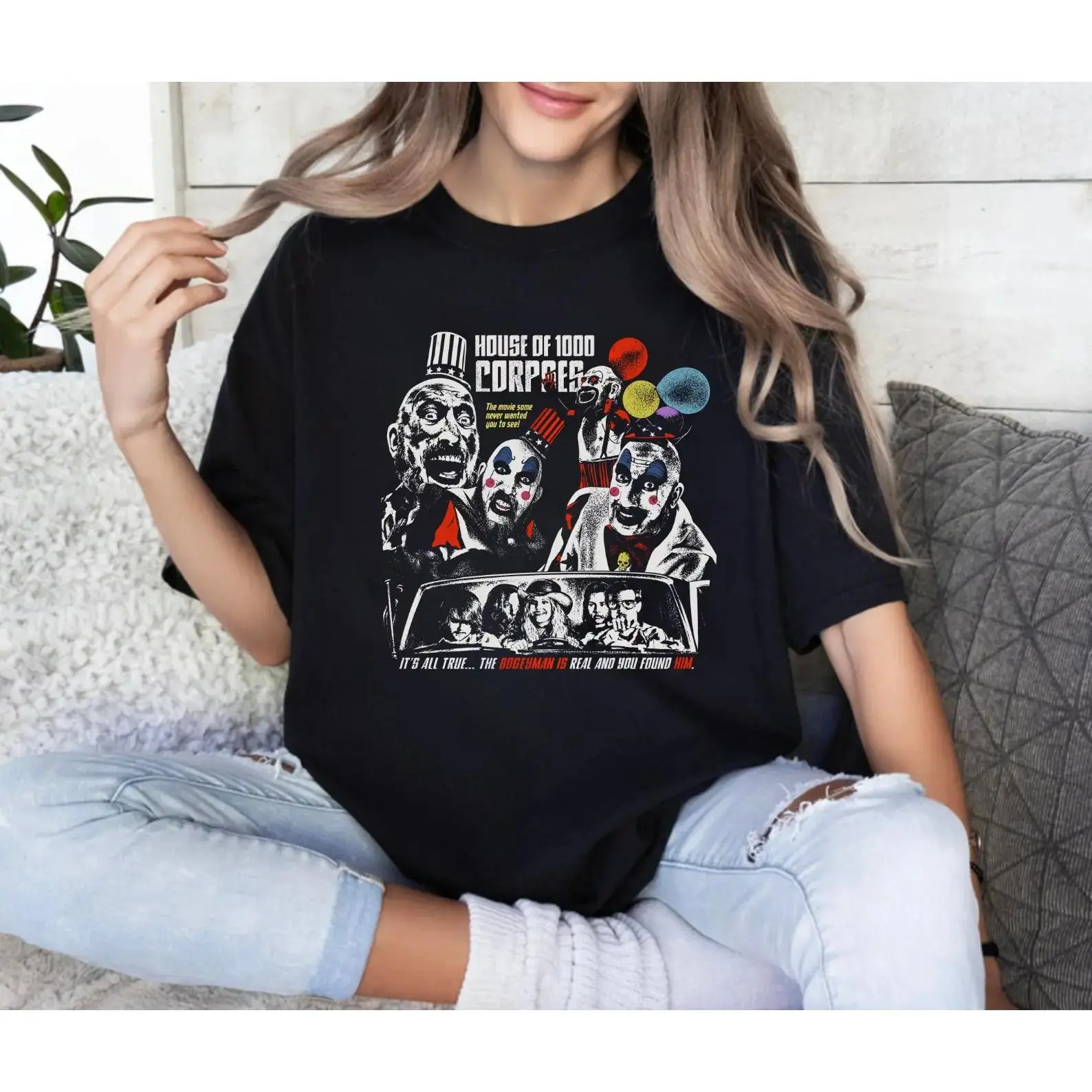 Vintage Creepy Cabin Horror Graphic Tee Unisex Soft Cotton Multiple Sizes Crew Neck Short Sleeve Spooky Halloween Streetwear Casual Top Classic Scary Fan Apparel Ideal Gift For Horror Lovers Men Women Daily Outfit