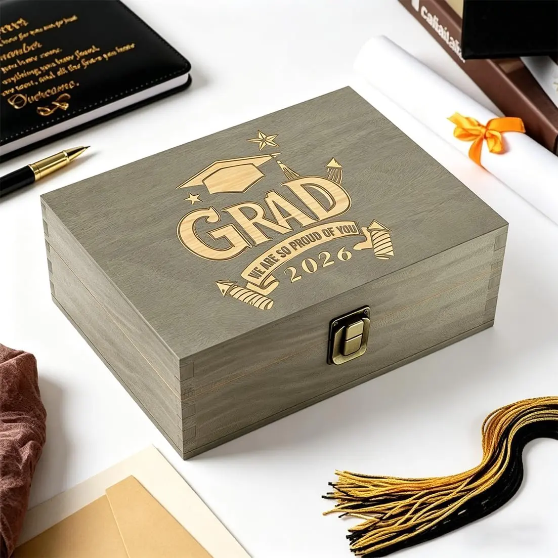 2026 Graduation Engraved Memory Box - Black Suede Stars Class of 2026 Home Decor Plaque, for Storing Graduation Mementos (For Him/Her)