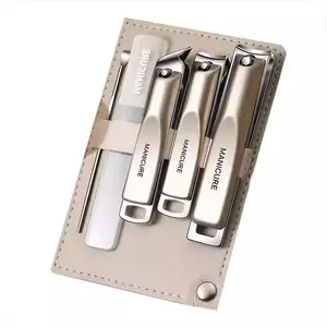 Five-Piece Professional Nail Care Kit, Includes Nippers, File, Ear Spoon, Portable Case, Ideal for Home and Travel, Fashion Design