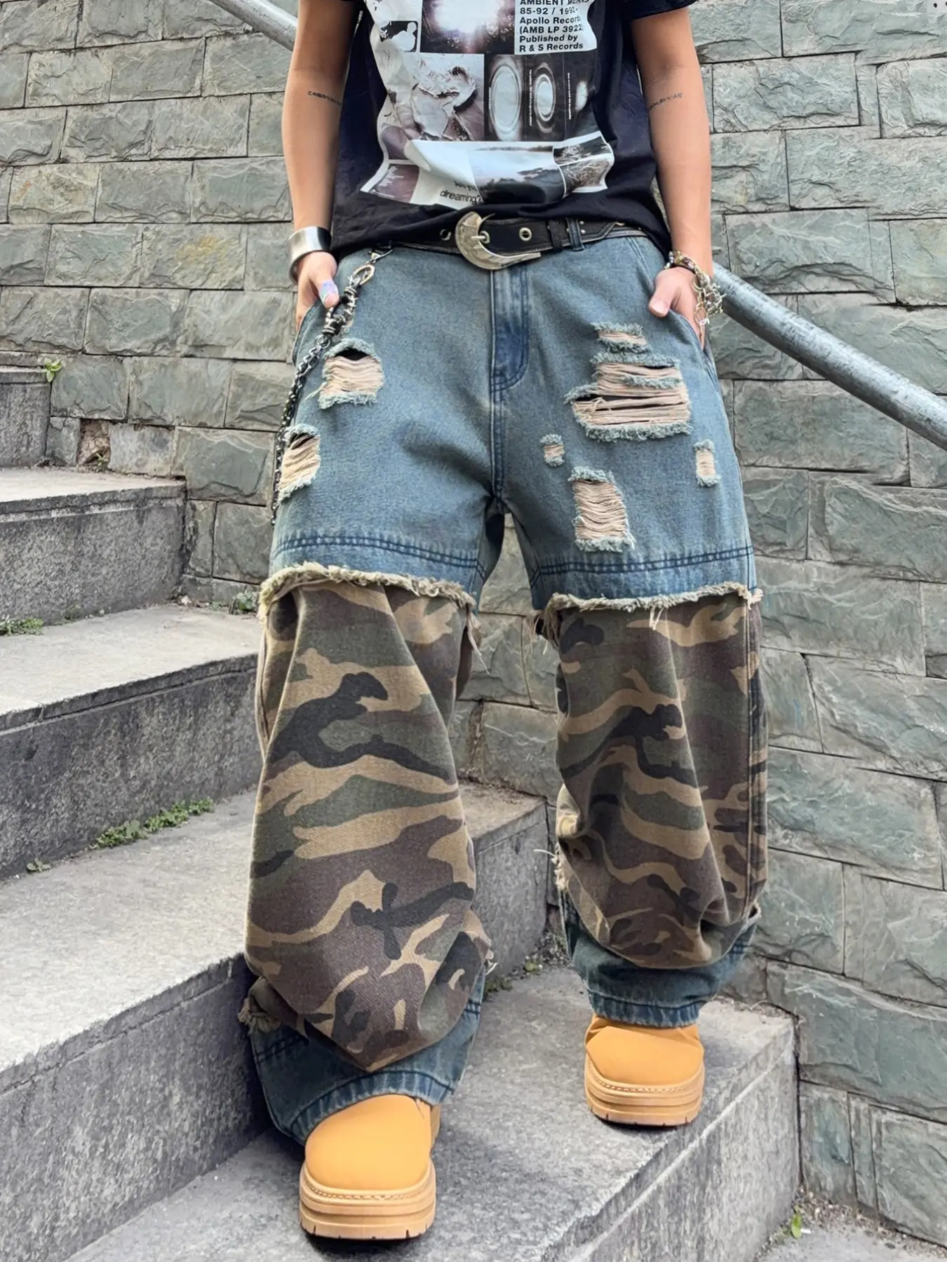 Vintage Distressed Camo Loose Jeans, Y2K American Fashion Ripped Camo Patch Straight Leg Pants, Streetwear Hip Hop Daily Wear, Durable & Trendy