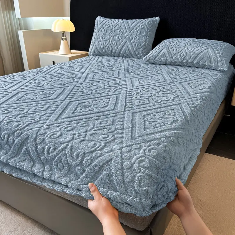 1pc Plush Floral Bed Skirt, Warm Mattress Protector Warmth Retention for Fall Winter, Solid Color Bed Sheet, Multi-Color Options, Suitable for All Beds Bedroom