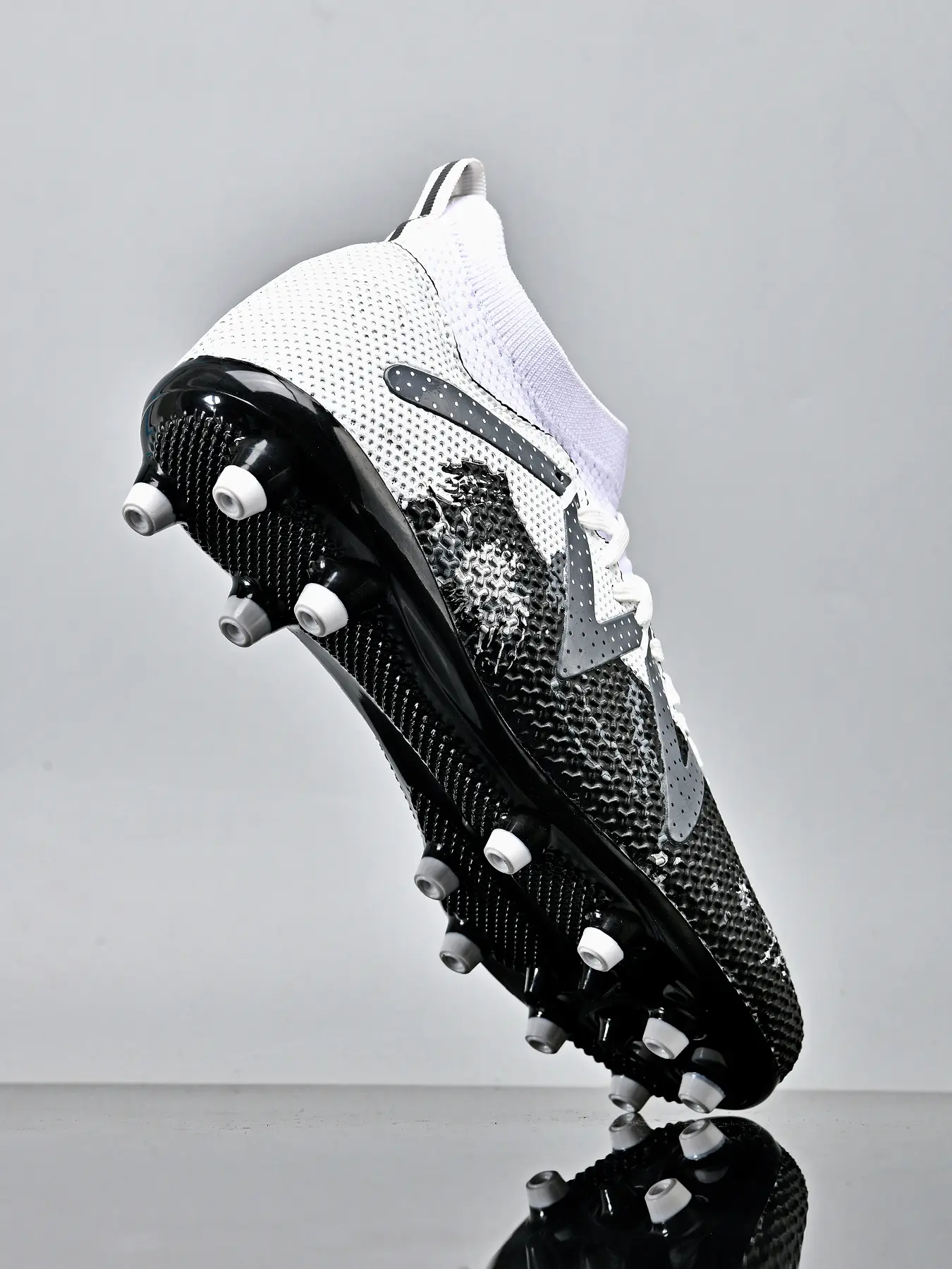 Breathable Football Shoes for Men Fg/ag Long Studs, Durable Anti-Slip Outdoor Indoor Sports Shoes, Strong Grip Ankle Protection