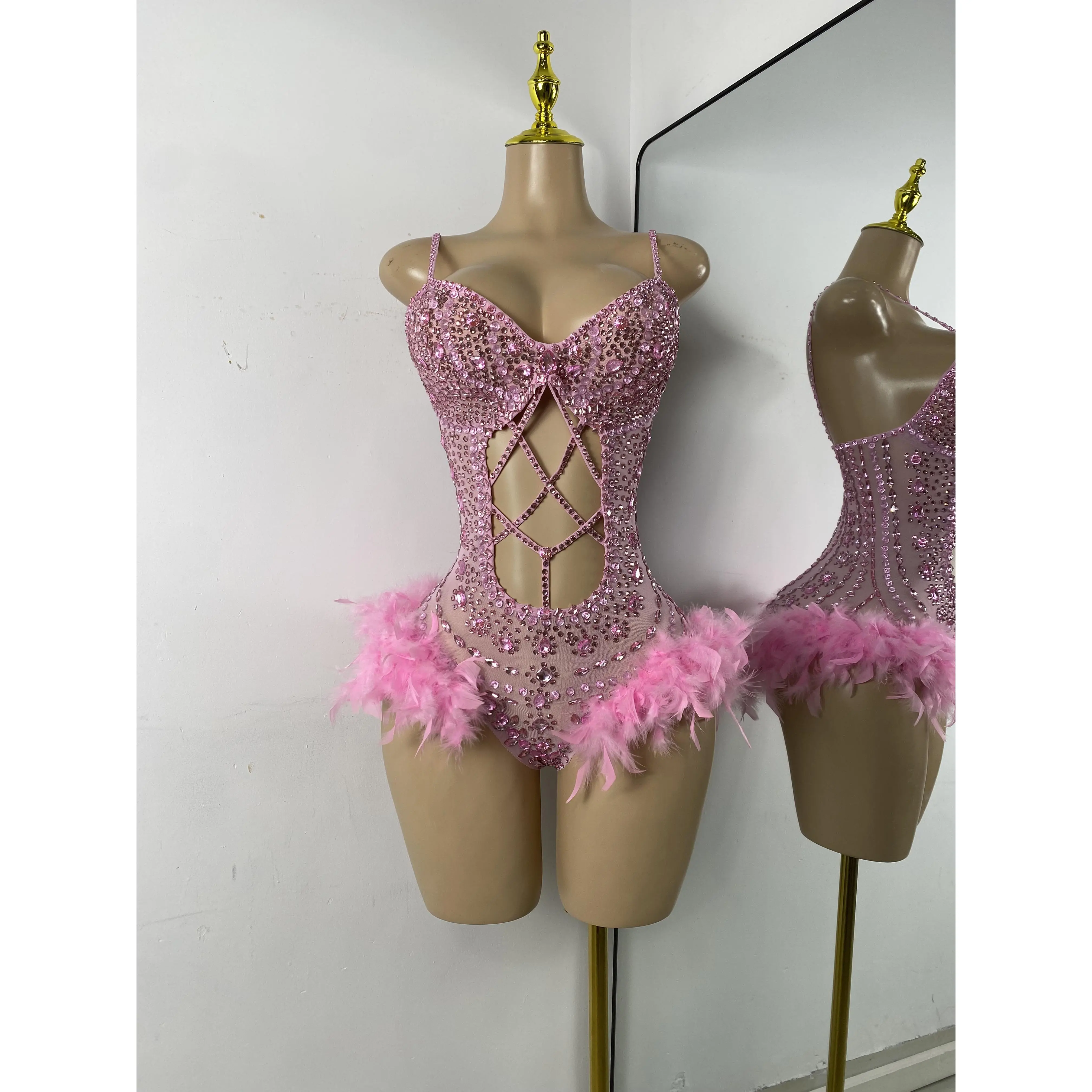 Luxury Women Sexy Shiny Crystal Feathers Hollow Out Bodysuit Nightclub Performance Dance Costume Nightclub Singer Stage Wear